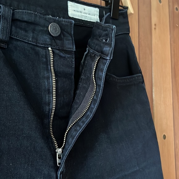 Imogene and Willie, Elizabeth, size 28, high rise, over dyed with indigo - Picture 12 of 13